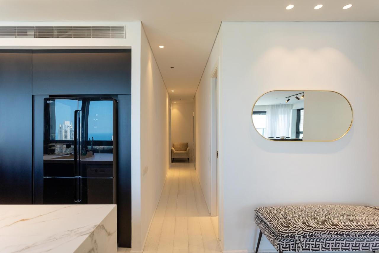 바트얌 Yalarent Sea-Breeze Penthouse With Jacuzzi 아파트 외부 사진